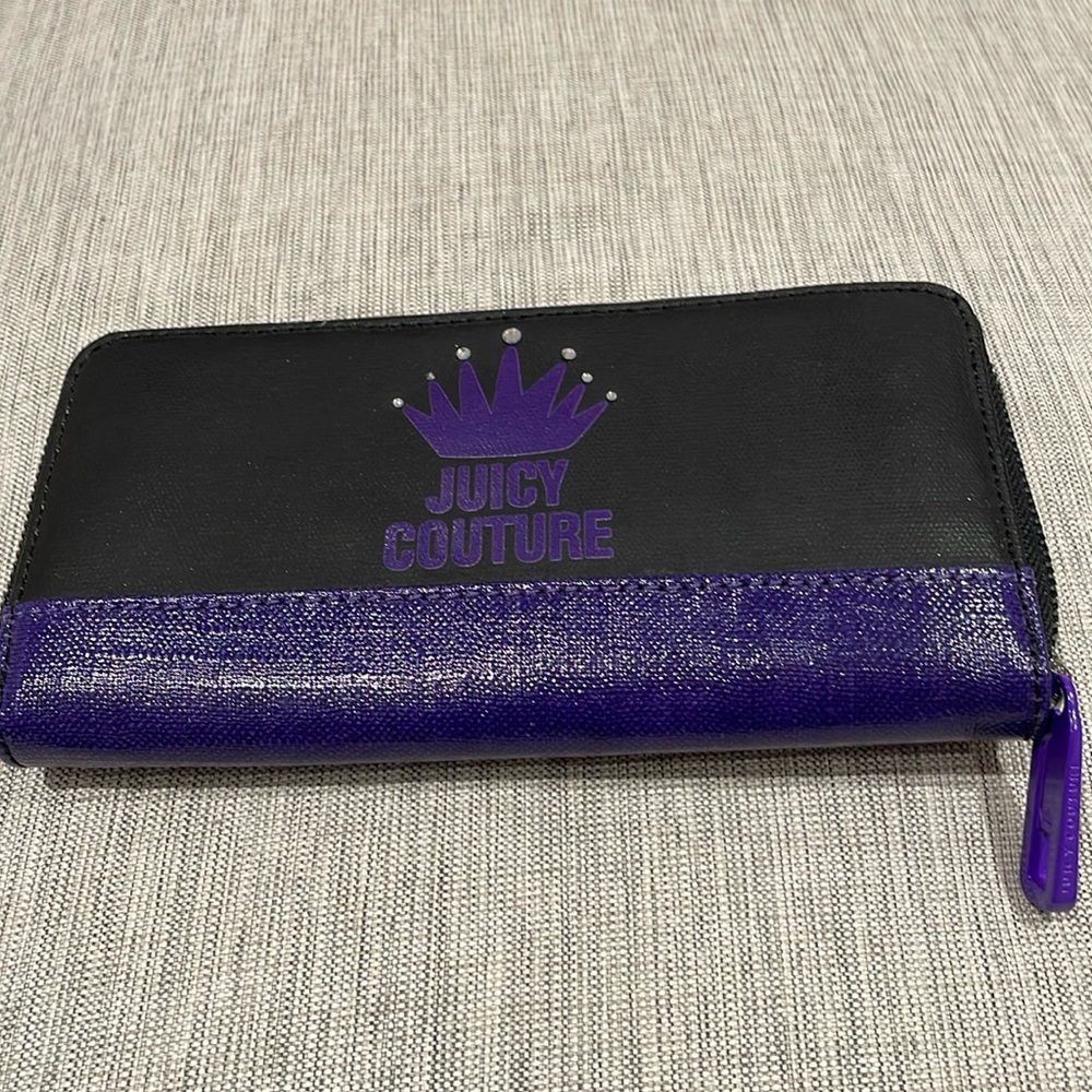 Juicy Couture leather wallet